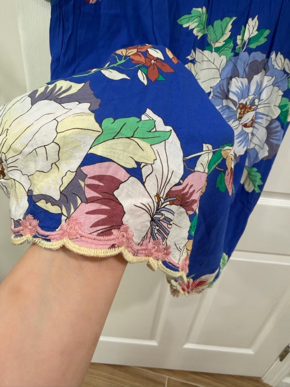 Johnny Was Cobalt Blue Floral Midi Dress with Cream & Pink Blooms Size XL - Picture 4 of 7